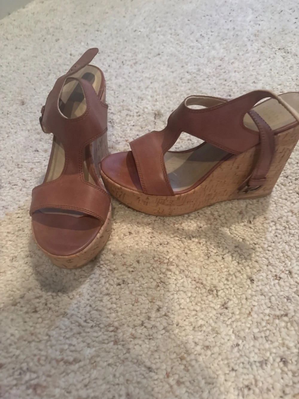 Stuart Wietzman Wedges - Picture 2 of 2